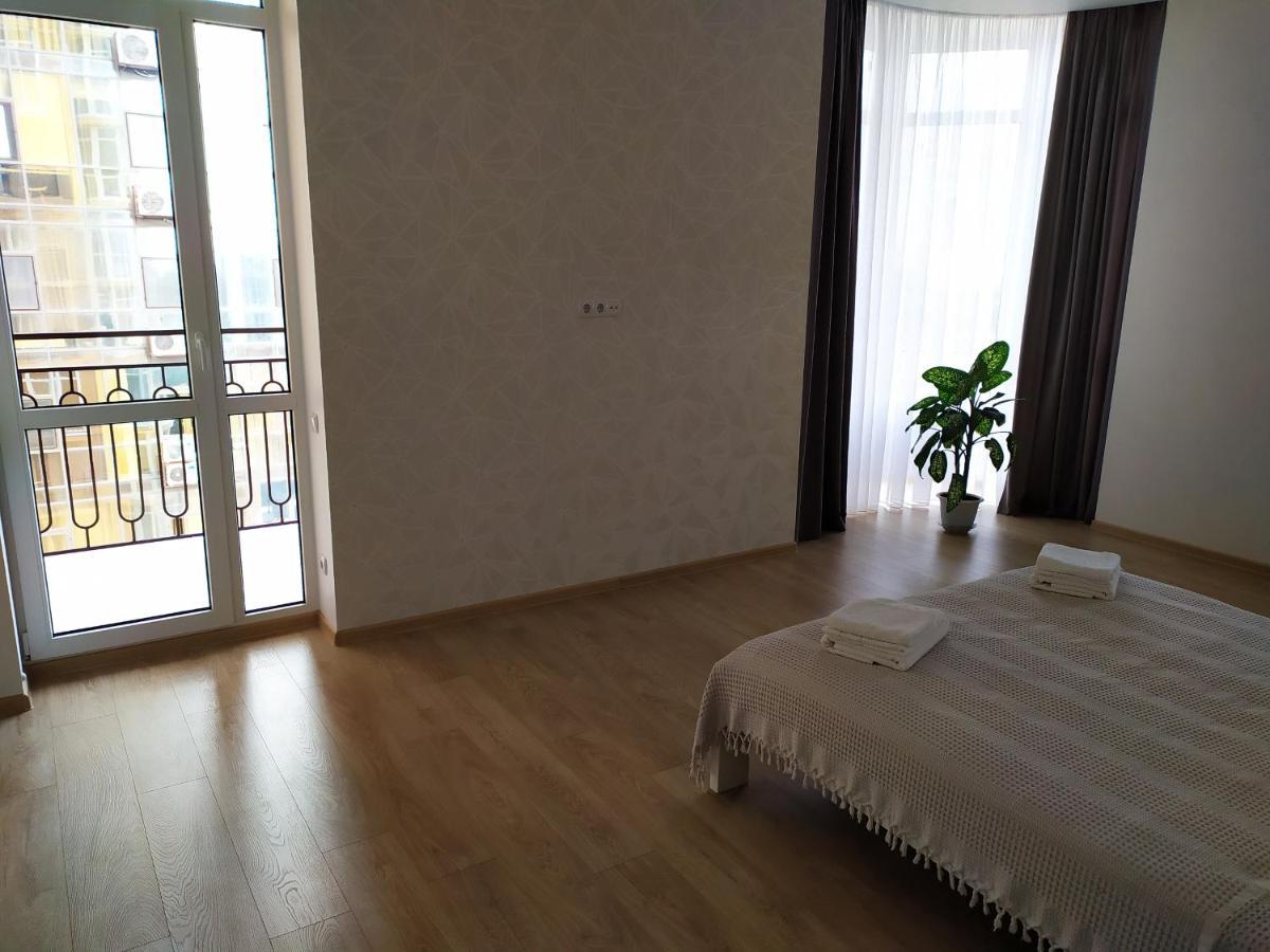 Apartment Gagarinsky In Arcadia Odessa Exterior foto